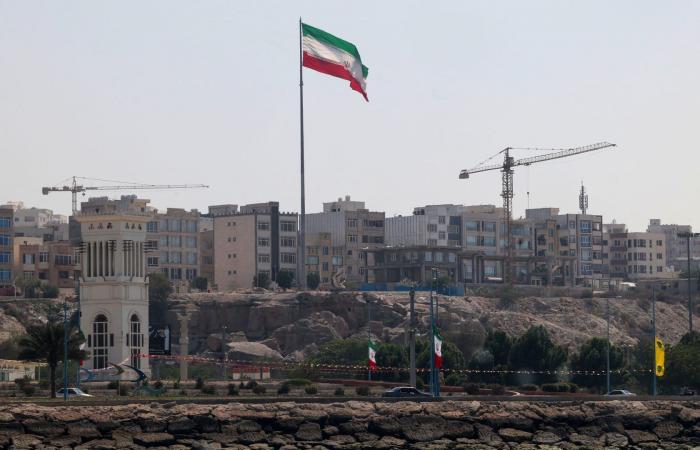 الجيش الأمريكي يرد على إعلان "الحرس الثوري" عن "إسقاط" مقاتلة فوق جزيرة قشم بمضيق هرمز