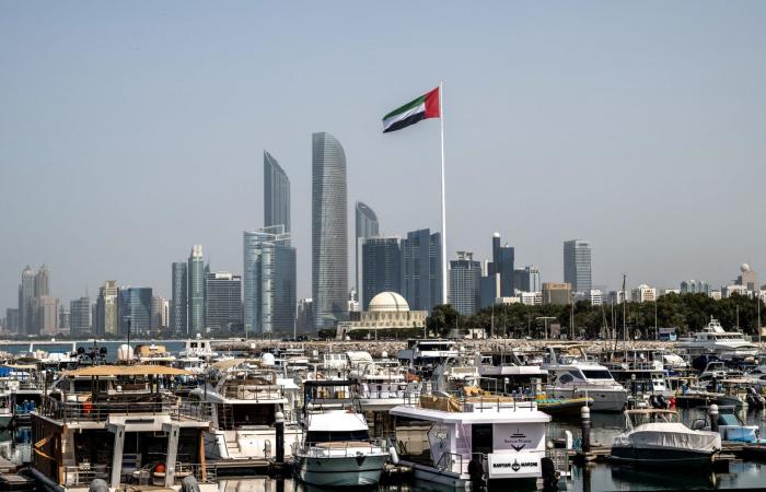 الإمارات.. تعليق العمليات في منشآت حبشان للغاز بسبب حادثة سقوط شظايا