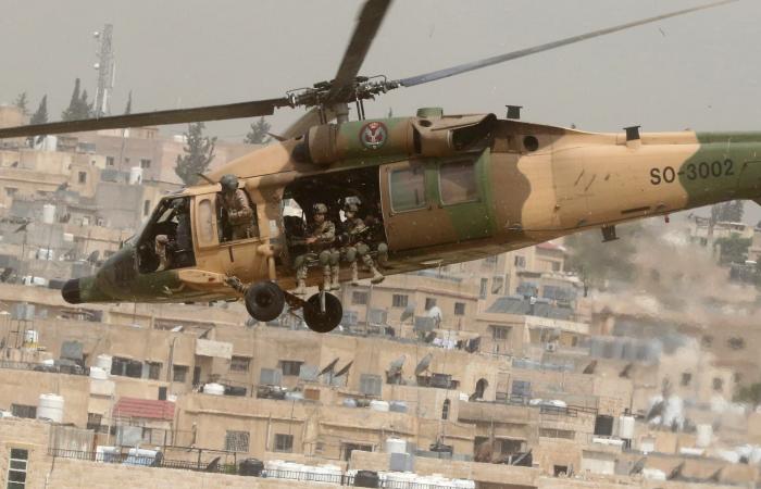 الجيش الأردني يعلن إسقاط صاروخين أطلقتهما إيران وإصابة شخصين