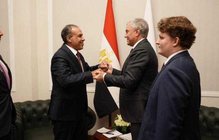 الرئيس
      الموريتاني
      يحسم
      الجدل:
      لا
      أرغب
      في
      ولاية
      ثالثة