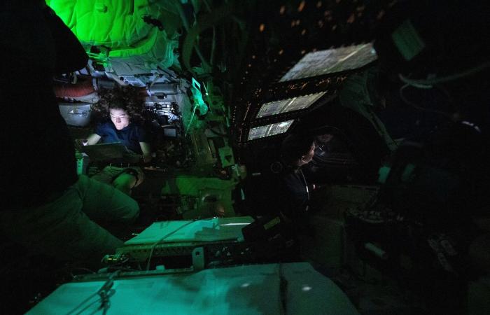 مهمة "أرتميس 2" ترصد القمر من منظور لم تبلغه العين البشرية من قبل.. ألق نظرة على الصور