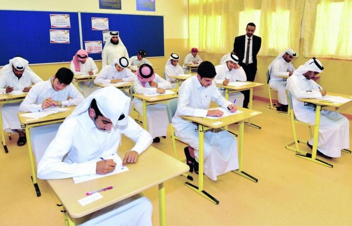 تبدأ 12 أبريل.. وزارة التعليم تعلن جدول اختبارات منتصف الفصل الدراسي الثاني