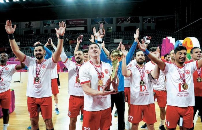 كأس الفخر والعز تتوج الثلاثية التاريخية لليد العرباوية