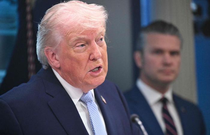 ترامب يكشف تفاصيل جديدة عن إنقاذ الجنديين الأمريكيين في إيران.. من سرب معلومة الطيار؟