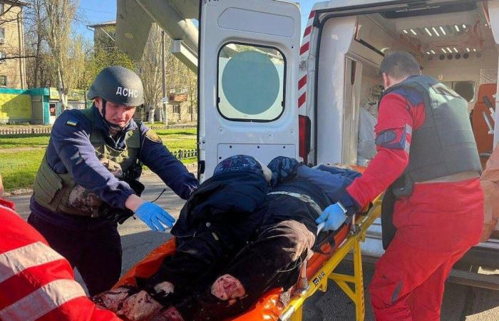 كييف
      تتهم
      موسكو
      بالتصعيد