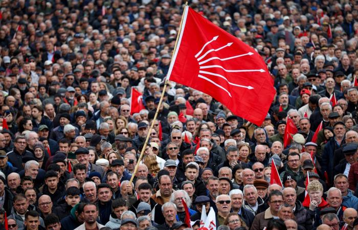 رئيس
      أركان
      الجيش
      الإسرائيلي
      يتعهد
      «تصعيد
      الهجمات»
      ضد
      إيران