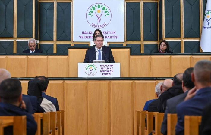 رئيس
      أركان
      الجيش
      الإسرائيلي
      يتعهد
      «تصعيد
      الهجمات»
      ضد
      إيران