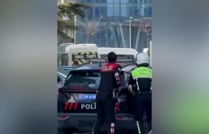 شاهد لحظة إطلاق نار قرب القنصلية الإسرائيلية في إسطنبول