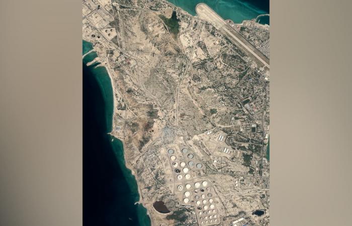 أمريكا تقصف أهدافًا عسكرية في جزيرة خرج الإيرانية.. إليكم ما نعلمه