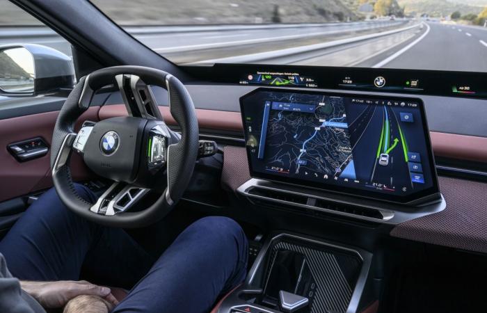 Neue Klasse: عودة إلى المستقبل عبر أيقونة BMW iX3 الجديدة