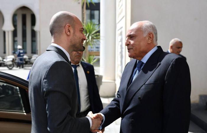 منظمات
      دولية
      تطالب
      البابا
      بإثارة
      قضايا
      حقوق
      الإنسان
      في
      الجزائر