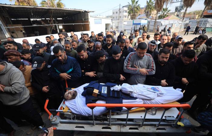 الجيش
      الإسرائيلي
      يقول
      إن
      صحافي
      قتله
      في
      غزة
      ينتمي
      إلى
      «حماس»