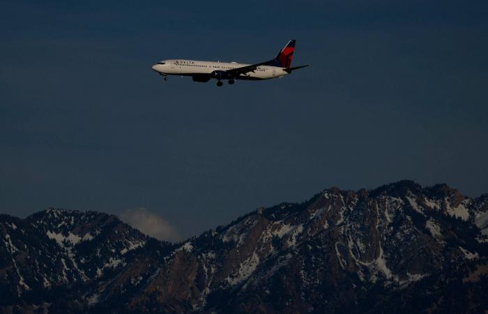 التحول
      الرقمي
      والذكاء
      الاصطناعي
      يعيدان
      تشكيل
      القطاع
      المالي
      السعودي