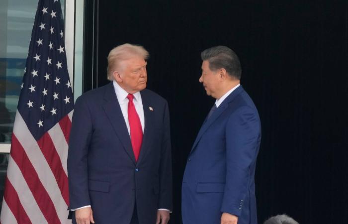 ميلانيا
      ترمب:
      لم
      تكن
      لي
      أي
      علاقة
      بجيفري
      إبستين