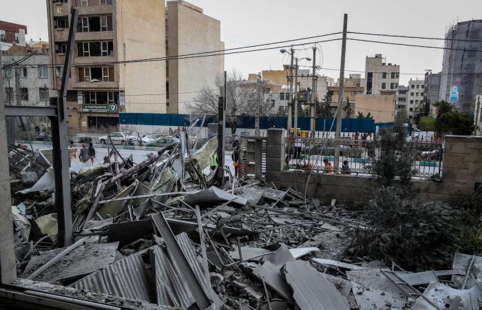 رئيس
      وزراء
      باكستان:
      محادثات
      أميركا
      وإيران
      «فرصة
      حاسمة»