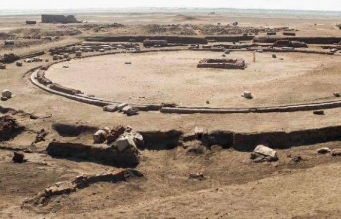 اكتشاف
      بقايا
      معبد
      «بلوزيوس»
      بسيناء
      يعيد
      كتابة
      تاريخ
      مدينة
      قديمة