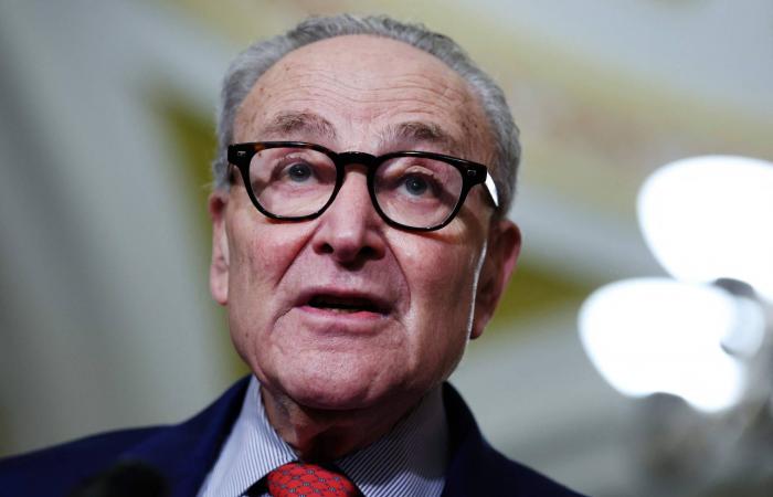 بايدن
      الابن
      يتحدّى
      نجلي
      ترمب
      لخوض
      نزال
      في
      قفص