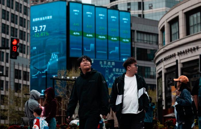 حرب
      إيران
      تكشف
      هشاشة
      منظومة
      الدفاع
      الأميركية
      أمام
      سيطرة
      الصين
      على
      المعادن
      الحرجة