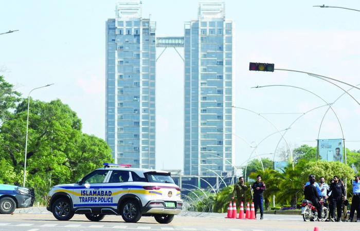 ميليشيا
      نصبت
      «كمين
      مسيَّرات»
      لدبلوماسيين
      أميركيين
      في
      بغداد