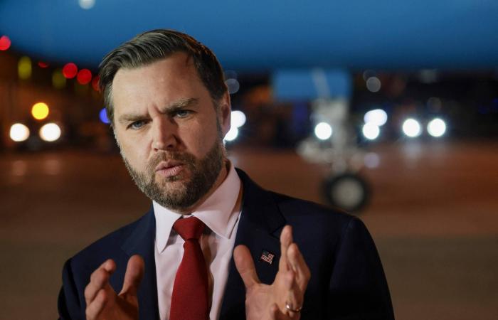 بايدن
      الابن
      يتحدّى
      نجلي
      ترمب
      لخوض
      نزال
      في
      قفص