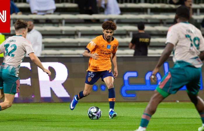 متابعة: تحرك من اتحاد الكرة السعودي بشأن أحداث مباراة الأهلي والفيحاء