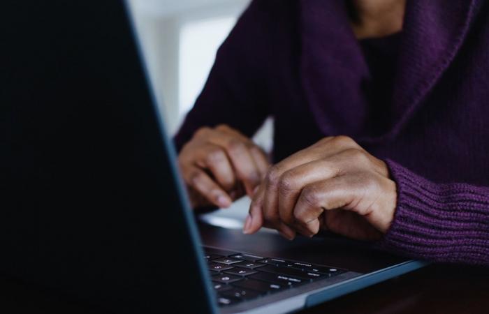 إعلانات صحية بملايين الدولارات في مواقع تروّج لمعلومات مضللة