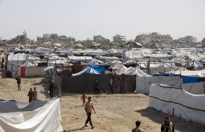 حراك
      تنموي
      واسع
      في
      اليمن
      بدعم
      سعودي
      مستدام