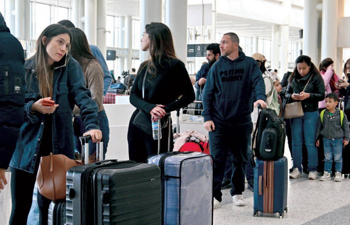 الودائع
      الخليجية
      في
      «المركزي»
      المصري...
      أداة
      دعم
      «مستقرة»
      لا
      تتأثر
      بمناوشات
      «السوشيال
      ميديا»