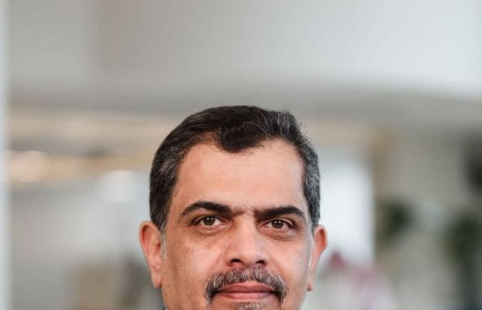 مستشفى ذا فيو يجري أول عملية استبدال كامل لمفصل الركبة بتقنية الواقع المعزز في الشرق الأوسط وأفريقيا