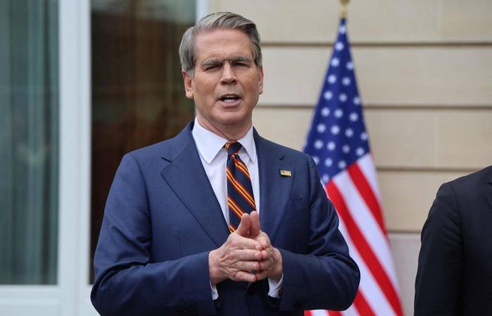 الأسهم
      السعودية
      تخسر
      28
      نقطة
      في
      أولى
      جلسات
      الأسبوع