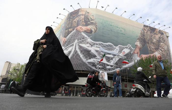 ماذا
      يعني
      «حصار
      الحصار»
      في
      «هرمز»؟