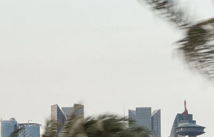 أرصاد قطر تحذر من رياح قوية متوقعة يومي الأربعاء والخميس