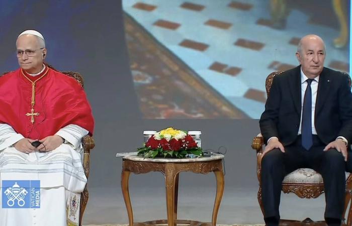 حوادث
      الانتحار
      في
      مصر
      لا
      تعكس
      ارتفاع
      أعدادها