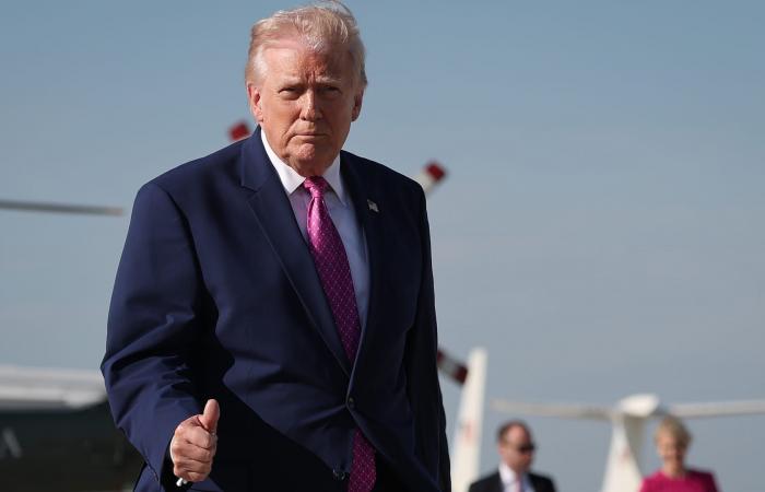 ترامب يكشف عن حالة الطيارين الأمريكيين بعد إنقاذهما من إيران