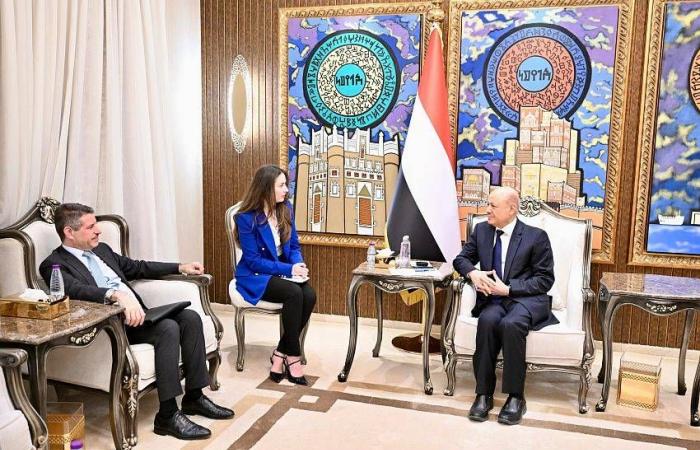 الجيش
      الأميركي
      يستعد
      لفرض
      سيطرة
      بحرية
      في
      خليج
      عُمان
      وبحر
      العرب