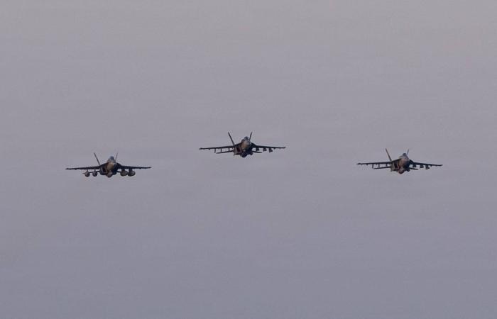 «روس
      آتوم»
      الروسية
      تبدأ
      إجلاءً
      أخيراً
      للموظفين
      من
      محطة
      بوشهر
      الإيرانية