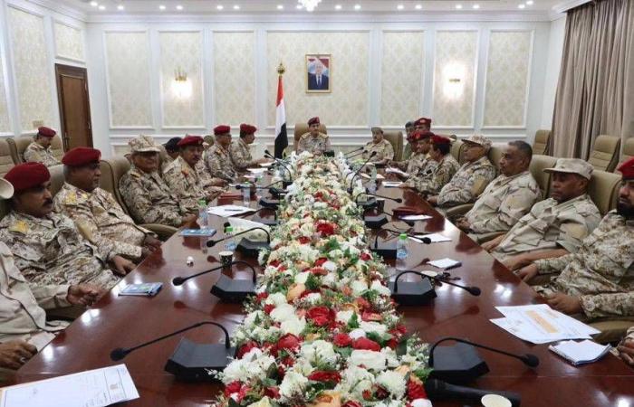 الجيش
      الأميركي
      يستعد
      لفرض
      سيطرة
      بحرية
      في
      خليج
      عُمان
      وبحر
      العرب