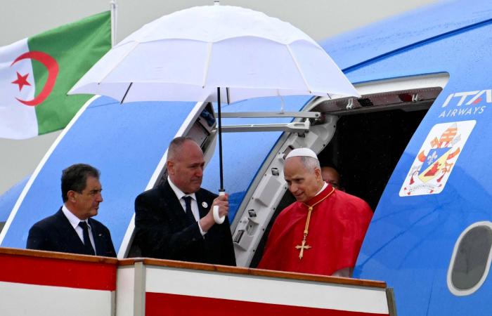 ترمب:
      إيران
      تريد
      إبرام
      اتفاق