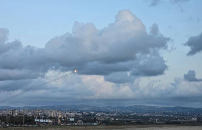 سيدة
      من
      غزة
      تروي
      قصة
      «استعادة»
      وجهها
      بعد
      الحرب