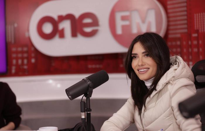 الأختان
      أنطون
      لـ«الشرق
      الأوسط»:
      للإذاعة
      جاذبية
      تُبقيك
      أسيرها