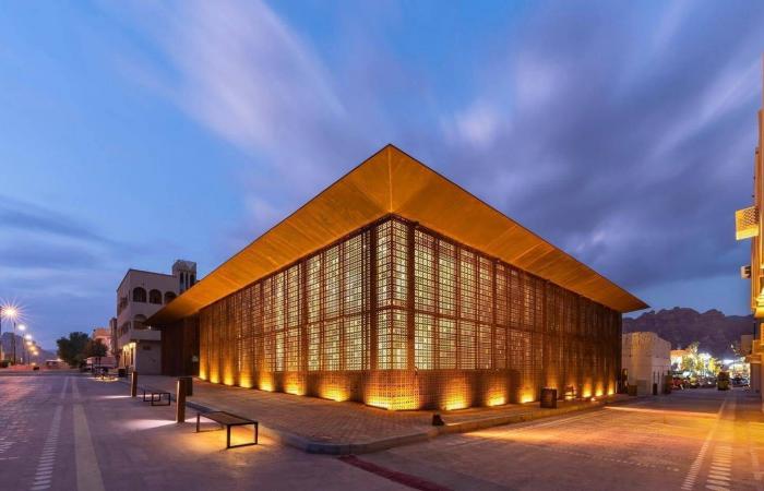 السعودية
      في
      اليوم
      العالمي
      للفن:
      تحولات
      إبداعية
      وجسر
      ثقافي
      عابر
      للحدود