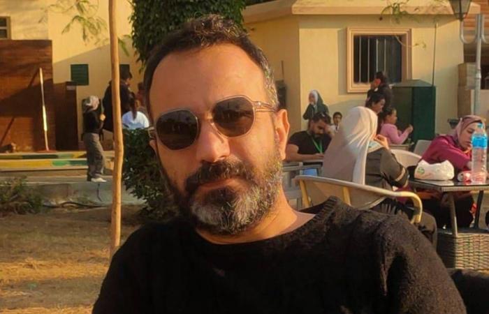 مصر:
      ترحيل
      الوافدين
      المخالفين
      يُربك
      أسراً
      رتبت
      أوضاعها