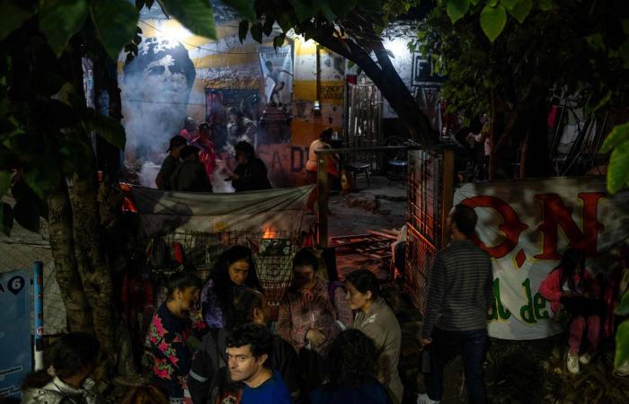 استبعاد
      أسينسيو
      من
      قائمة
      الريال
      في
      مباراة
      بايرن
      يثير
      الجدل