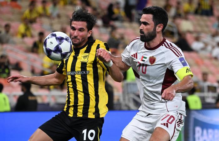 نخبة
      آسيا:
      النمر
      الاتحادي
      إلى
      ربع
      النهائي