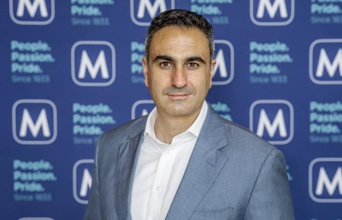 وورش
      يقدم
      إفصاحاته
      المالية
      لمجلس
      الشيوخ
      تمهيداً
      لقيادة
      «الفيدرالي»