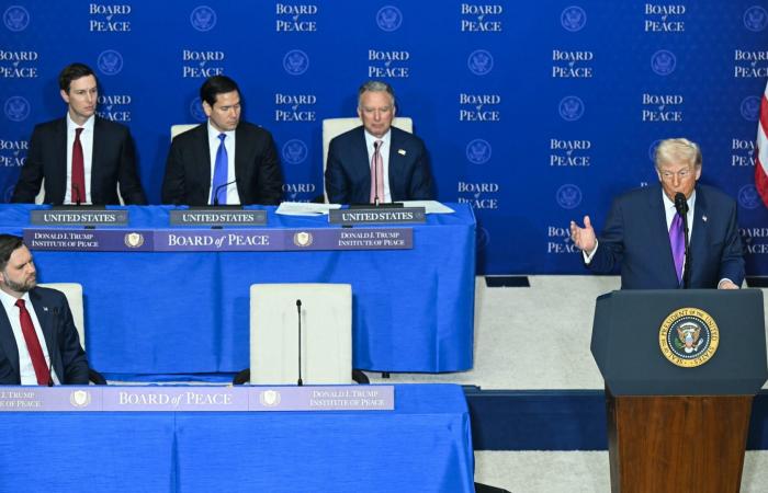 بعد تلميح ترامب لاحتمالية عقد مفاوضات جديدة مع إيران.. مصادر تكشف لـCNN ما تفكر فيه واشنطن بشأن الأزمة