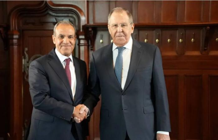 السيسي
      يشيد
      بالزخم
      في
      العلاقات
      الاستراتيجية
      بين
      مصر
      وروسيا