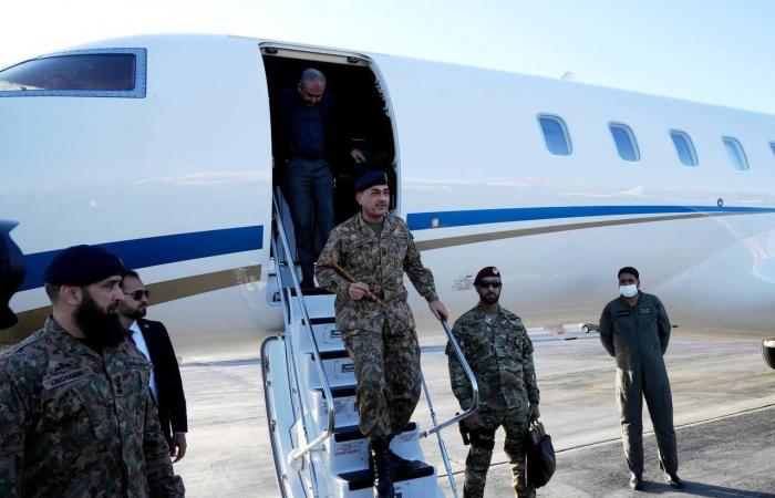 عاصم
      منير
      في
      طهران…
      وهدنة
      واشنطن
      وطهران
      على
      حافة
      التمديد