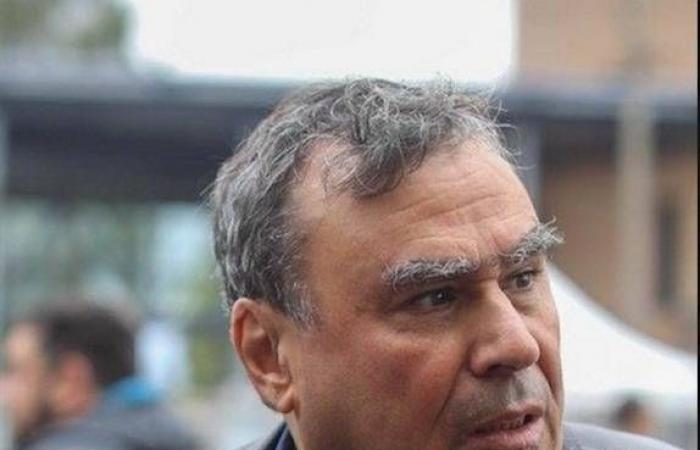 «قانون
      استرجاع
      الممتلكات
      الثقافية»
      الفرنسي
      يعمق
      «أزمة
      الذاكرة»
      مع
      الجزائر