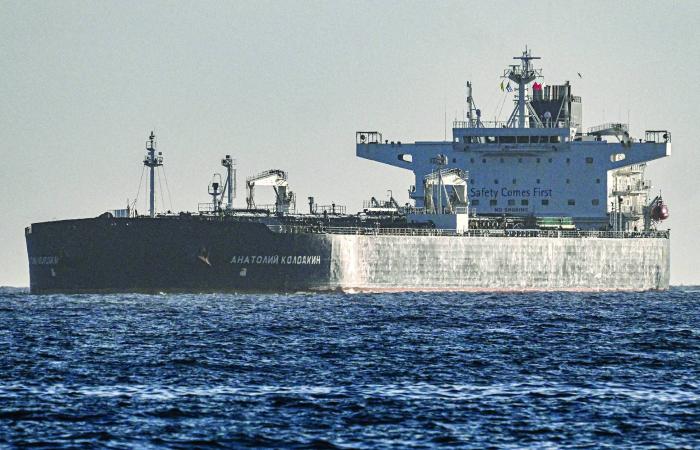 رئيس
      البرازيل
      منتقداً
      تهديدات
      ترمب:
      على
      القادة
      كسب
      الاحترام